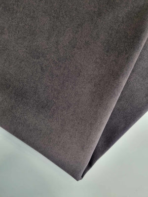 Темно кафеава